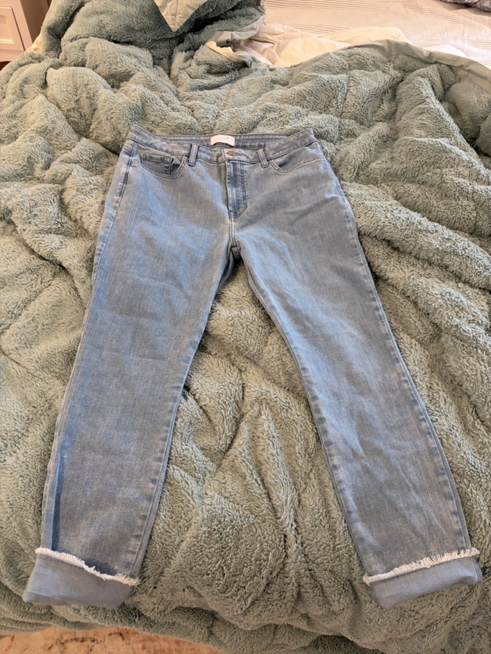 Jen7 Light Blue Women's Straight Leg Jeans